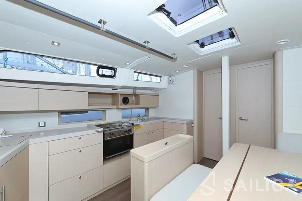Oceanis 46.1 - Yacht Charter Sailica