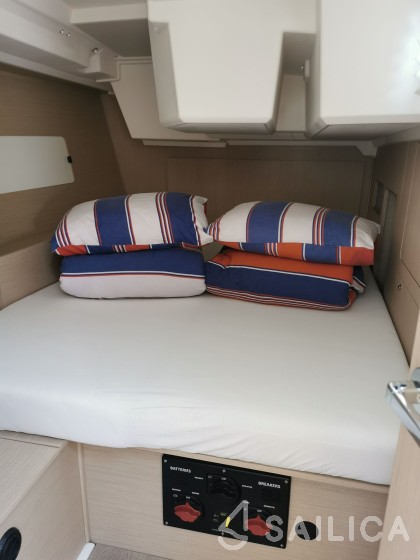 Oceanis 46.1 - Yacht Charter Sailica