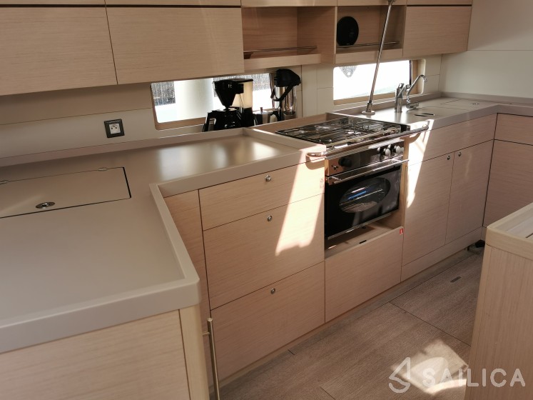 Oceanis 46.1 - Yacht Charter Sailica