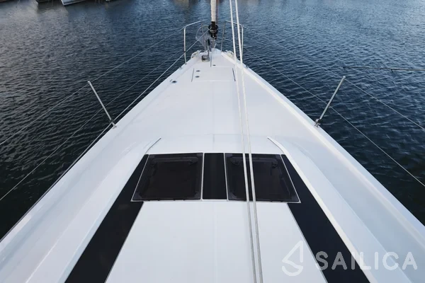 Oceanis 46.1 - Yacht Charter Sailica
