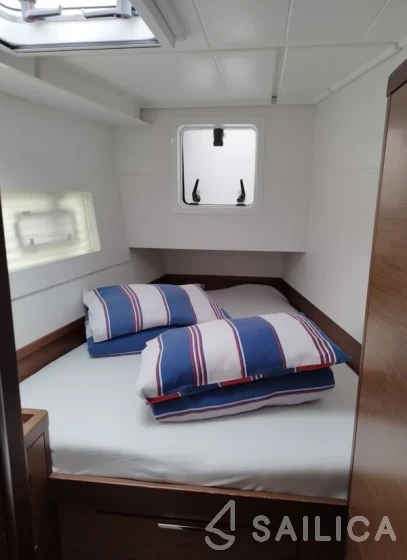 Lagoon 40 - Yacht Charter Sailica