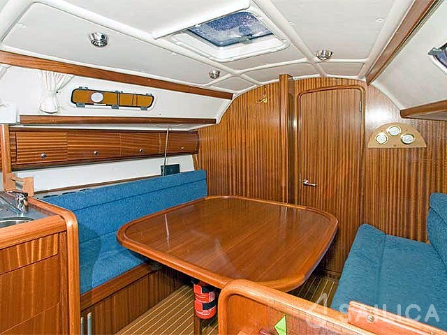 Bavaria 32 - Yacht Charter Sailica