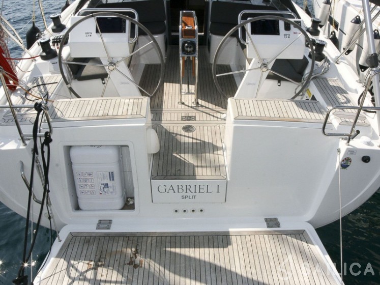 Hanse 455 - Yacht Charter Sailica