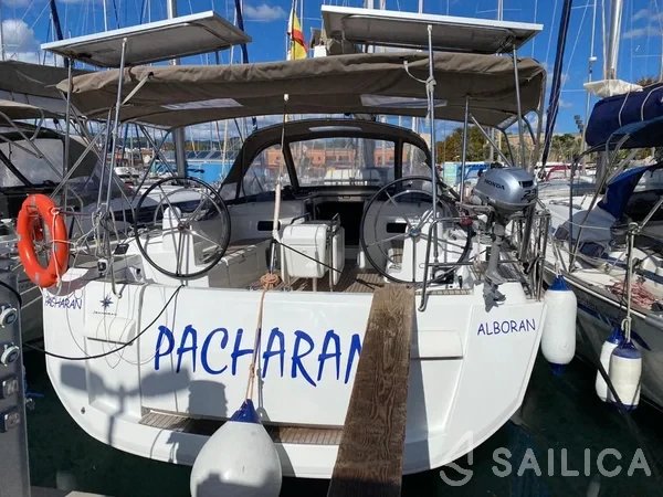 Sun Odyssey 519 - Yacht Charter Sailica