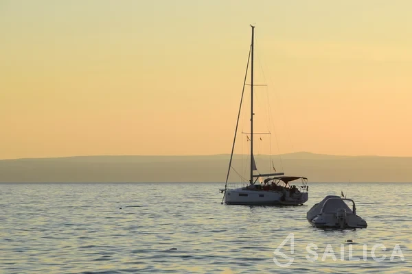 Sun Odyssey 410 - Yacht Charter Sailica