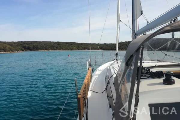 Sun Odyssey 410 - Yacht Charter Sailica