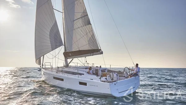 Sun Odyssey 410 - Yacht Charter Sailica