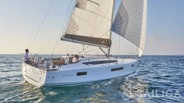 Sun Odyssey 410 - Yacht Charter Sailica