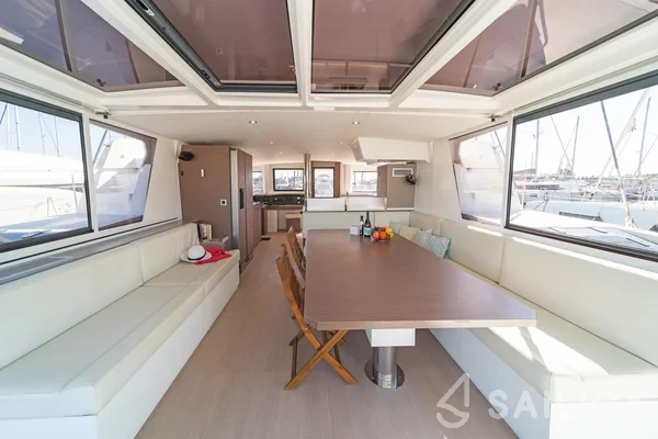 Bali 4.8  - Yacht Charter Sailica