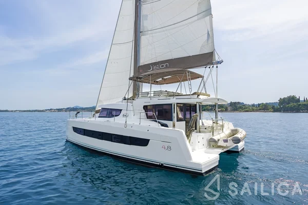 Bali 4.8  - Yacht Charter Sailica