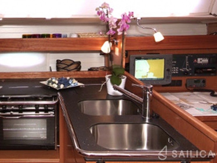 Bavaria 51 Cruiser - Yacht Charter Sailica