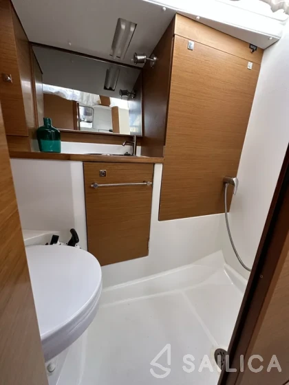 Sun Odyssey 389 - Yacht Charter Sailica