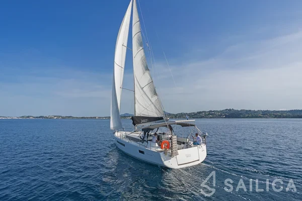 Sun Odyssey 490 - Yacht Charter Sailica