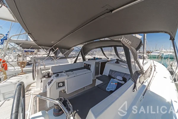 Sun Odyssey 490 - Yacht Charter Sailica