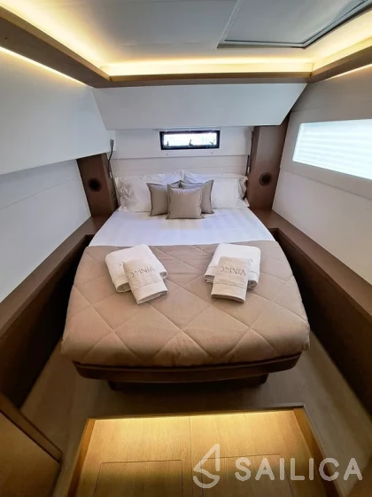 Lagoon 46  - Yacht Charter Sailica