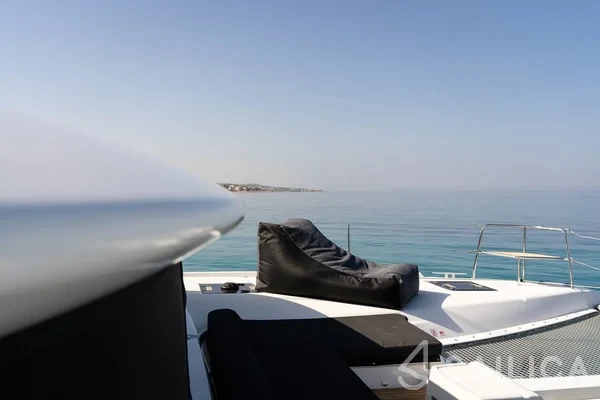 Lagoon 46  - Yacht Charter Sailica