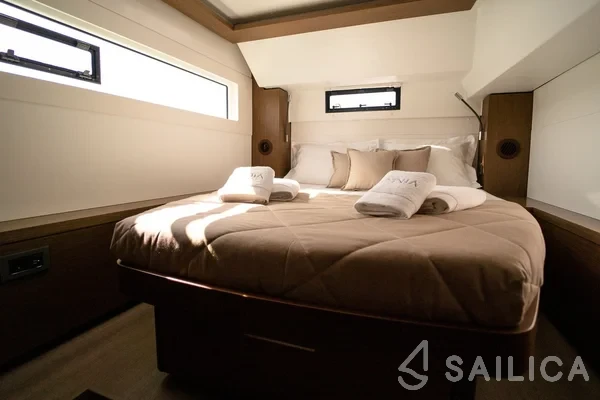 Lagoon 46  - Yacht Charter Sailica