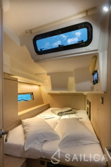 Oceanis 46.1 - Yacht Charter Sailica
