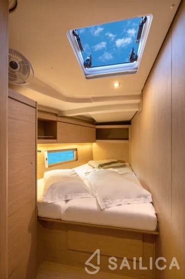 Oceanis 46.1 - Yacht Charter Sailica