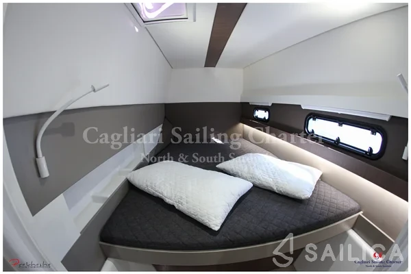 Bali 4.1 - Yacht Charter Sailica