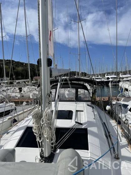 Elan Impression 40.1 - Yacht Charter Sailica