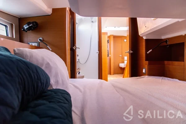 Sun Odyssey 490 - Yacht Charter Sailica