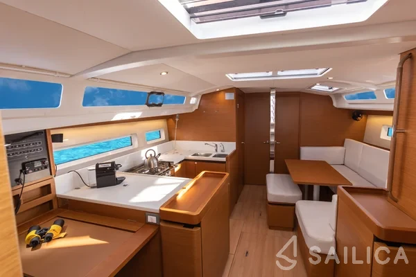 Sun Odyssey 440 - Yacht Charter Sailica