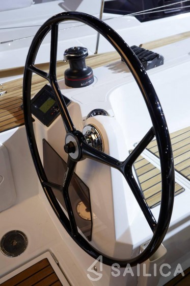 Sun Odyssey 349 - Yacht Charter Sailica