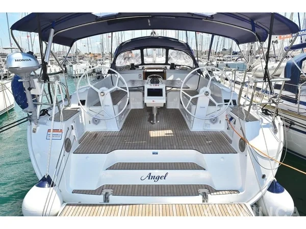 Bavaria 46 Cruiser - Yacht Charter Sailica