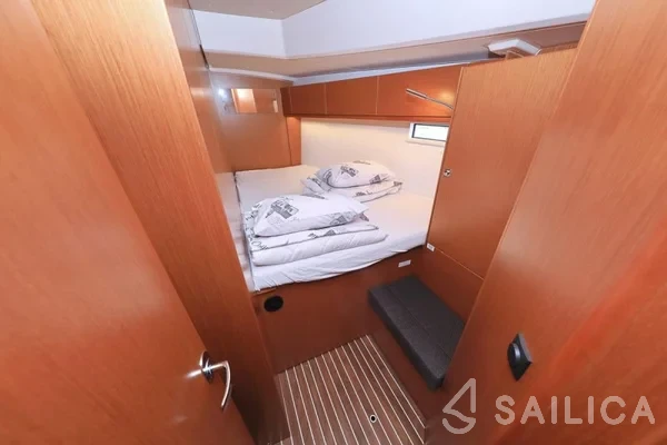 Bavaria 46 Cruiser - Yacht Charter Sailica
