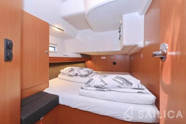 Bavaria 46 Cruiser - Yacht Charter Sailica