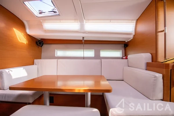 Sun Odyssey 440 - Yacht Charter Sailica