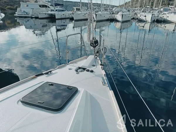 Elan Impression 40.1 - Yacht Charter Sailica