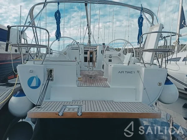Elan Impression 40.1 - Yacht Charter Sailica