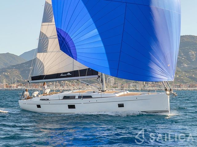 Hanse 508 - Photo #20 Hanse 508 - Yacht Charter Sailica