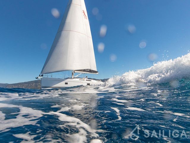 Hanse 508 - Photo #10 Hanse 508 - Yacht Charter Sailica
