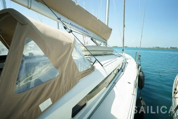 Sun Odyssey 490 - Yacht Charter Sailica
