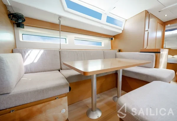 Sun Odyssey 490 - Yacht Charter Sailica