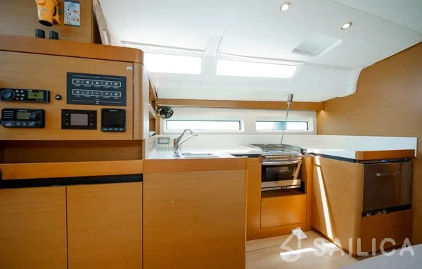 Sun Odyssey 490 - Yacht Charter Sailica