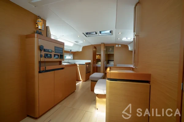 Sun Odyssey 490 - Yacht Charter Sailica