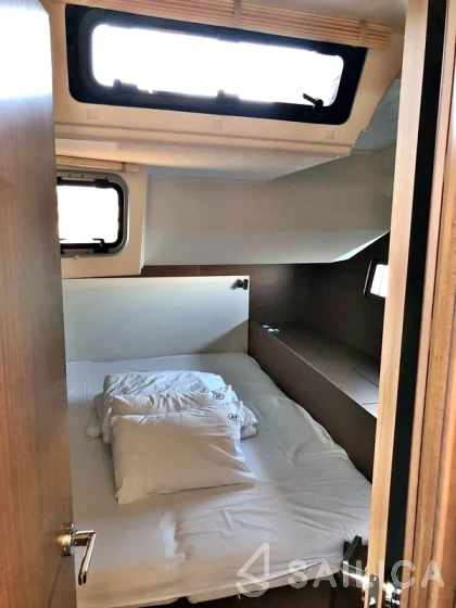 Oceanis 51.1 - Yacht Charter Sailica