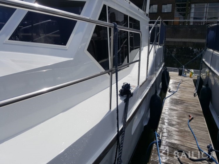 De Drait Renal 40 - Yacht Charter Sailica