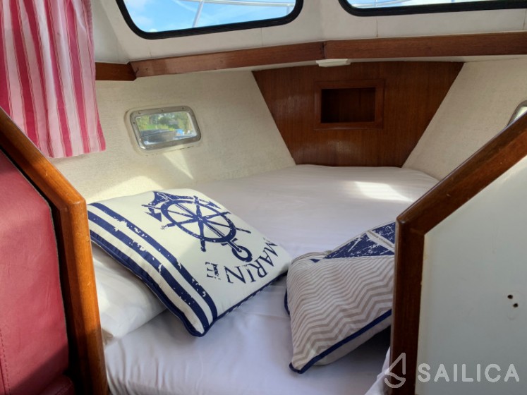 Boarnkruiser 920 - Yacht Charter Sailica