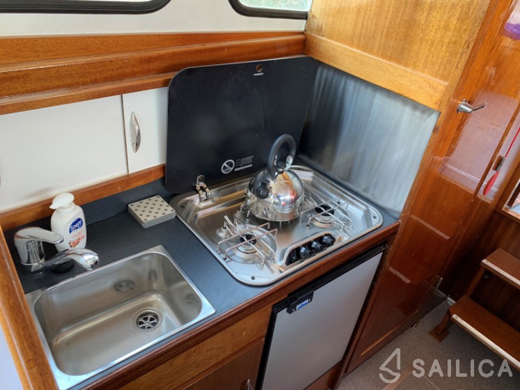 Boarnkruiser 920 - Yacht Charter Sailica