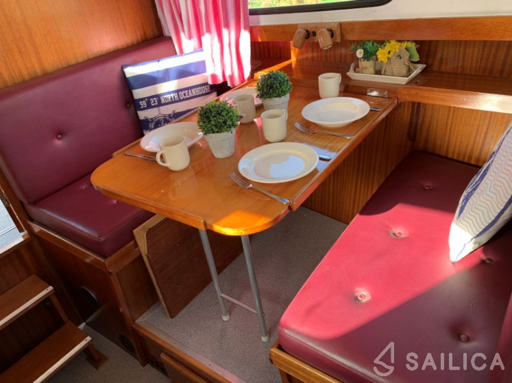 Boarnkruiser 920 - Yacht Charter Sailica