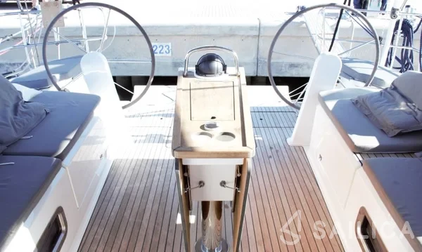 Bavaria 51 Cruiser - Yacht Charter Sailica
