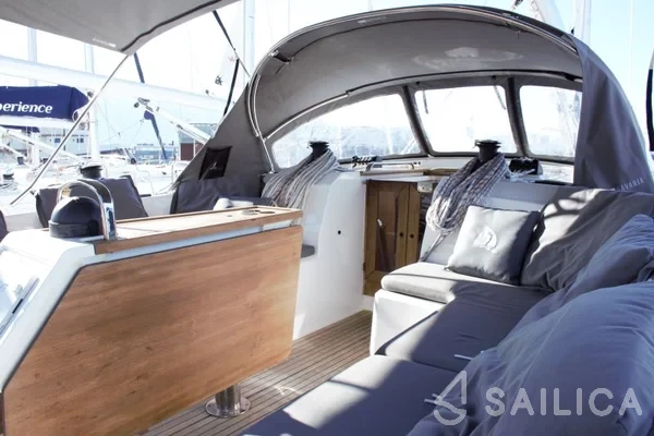 Bavaria 51 Cruiser - Yacht Charter Sailica