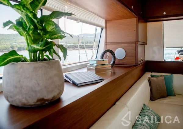 Lagoon 52F - Yacht Charter Sailica