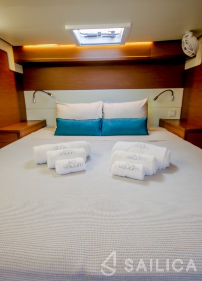 Lagoon 52F - Yacht Charter Sailica