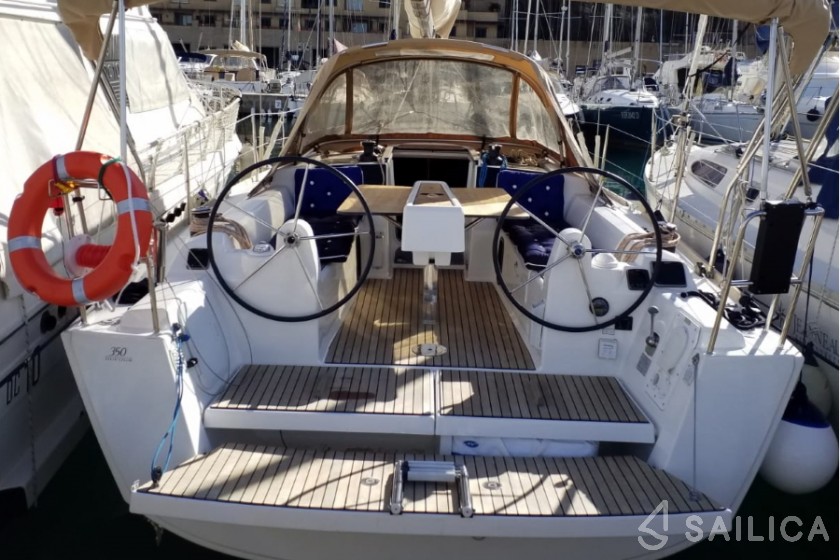 Dufour 350 Grand Large - Yacht Charter Sailica